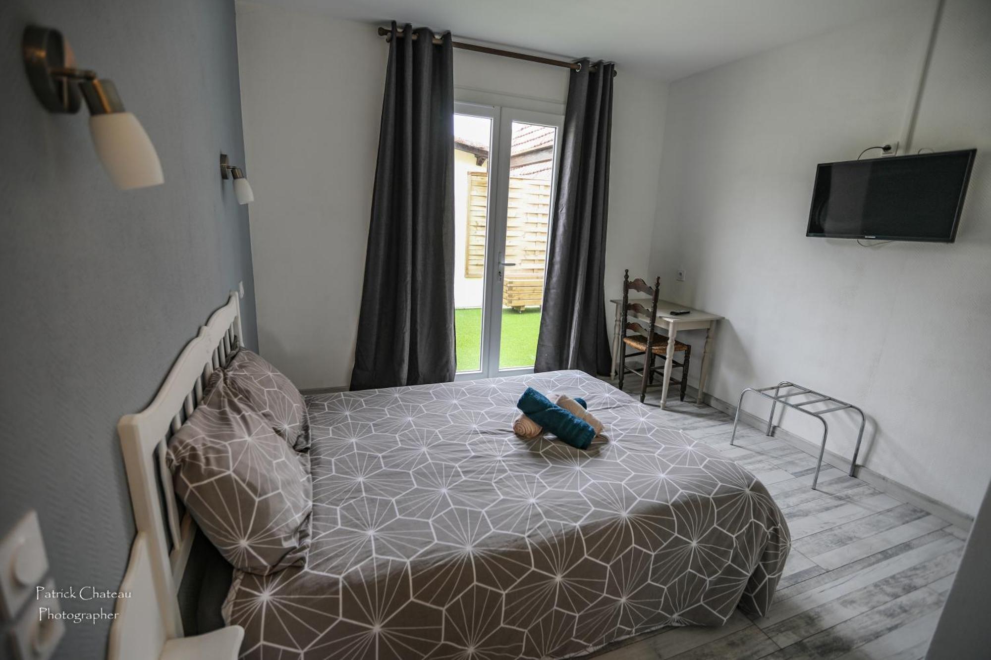 Eden Auberge Villefranche-du-Perigord Экстерьер фото