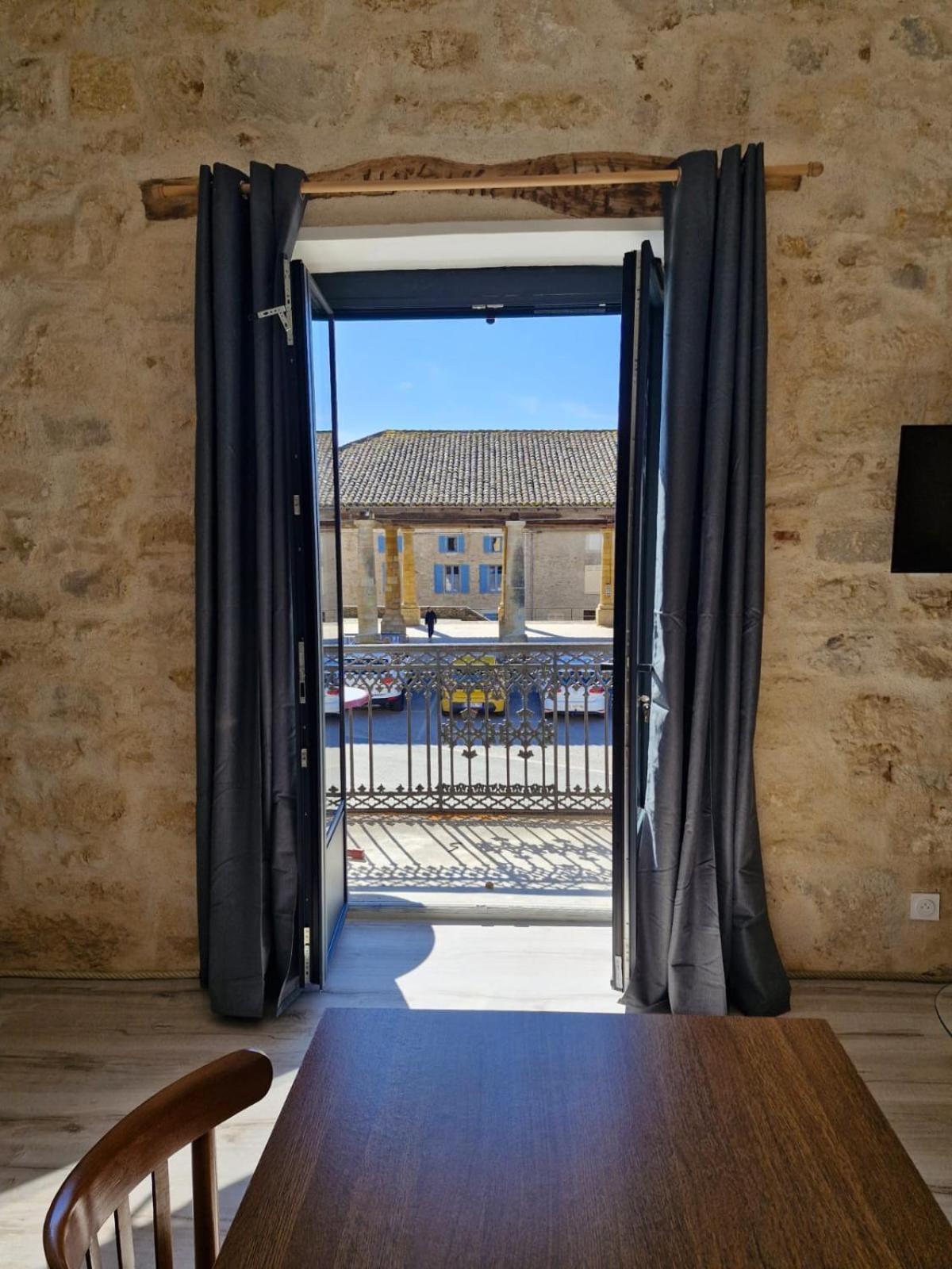 Eden Auberge Villefranche-du-Perigord Экстерьер фото