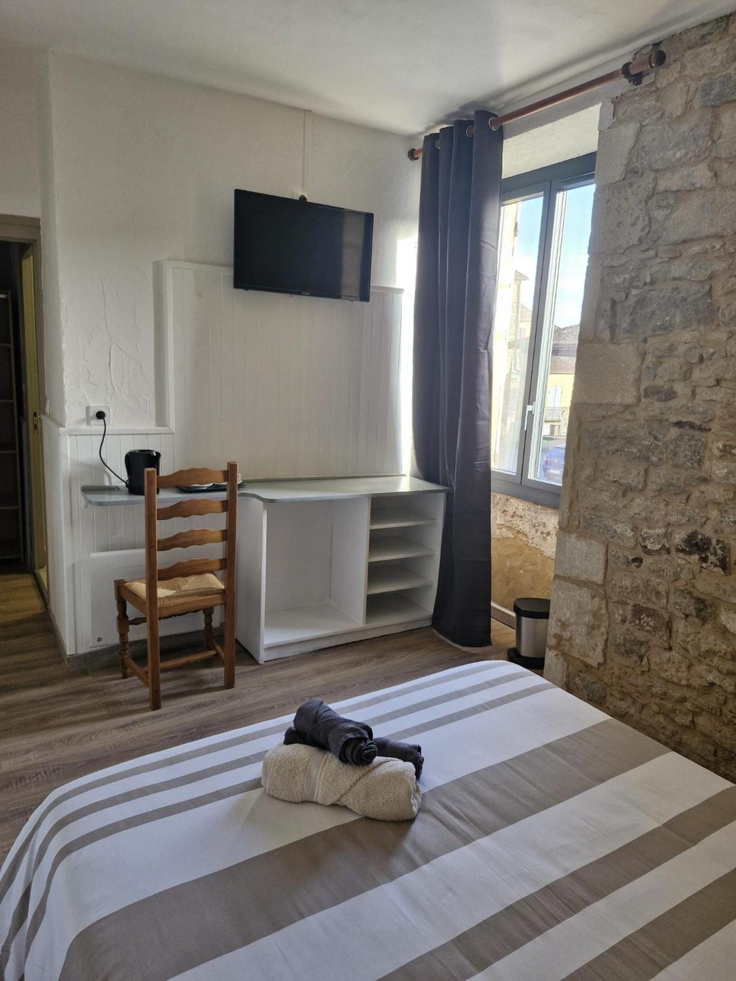 Eden Auberge Villefranche-du-Perigord Экстерьер фото