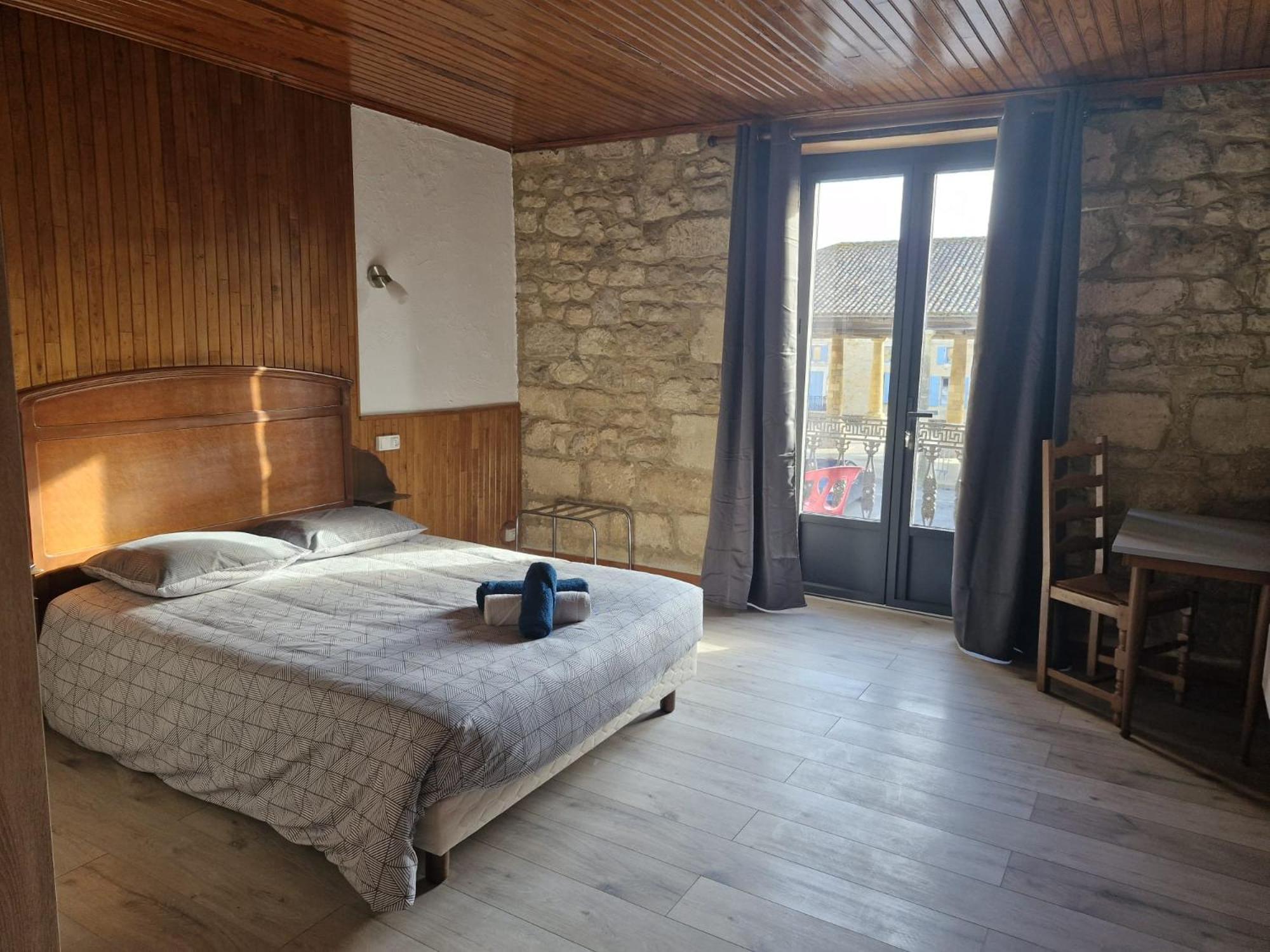 Eden Auberge Villefranche-du-Perigord Экстерьер фото